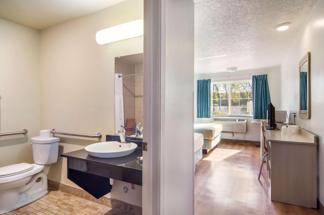 Motel 6-The Dalles, Or Zewnętrze zdjęcie